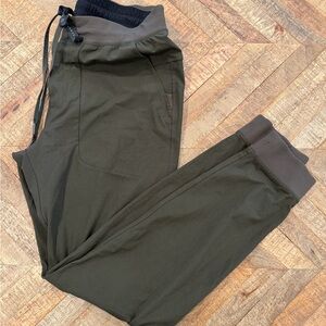 Lululemon Men's Jogger Pants - deep olive green